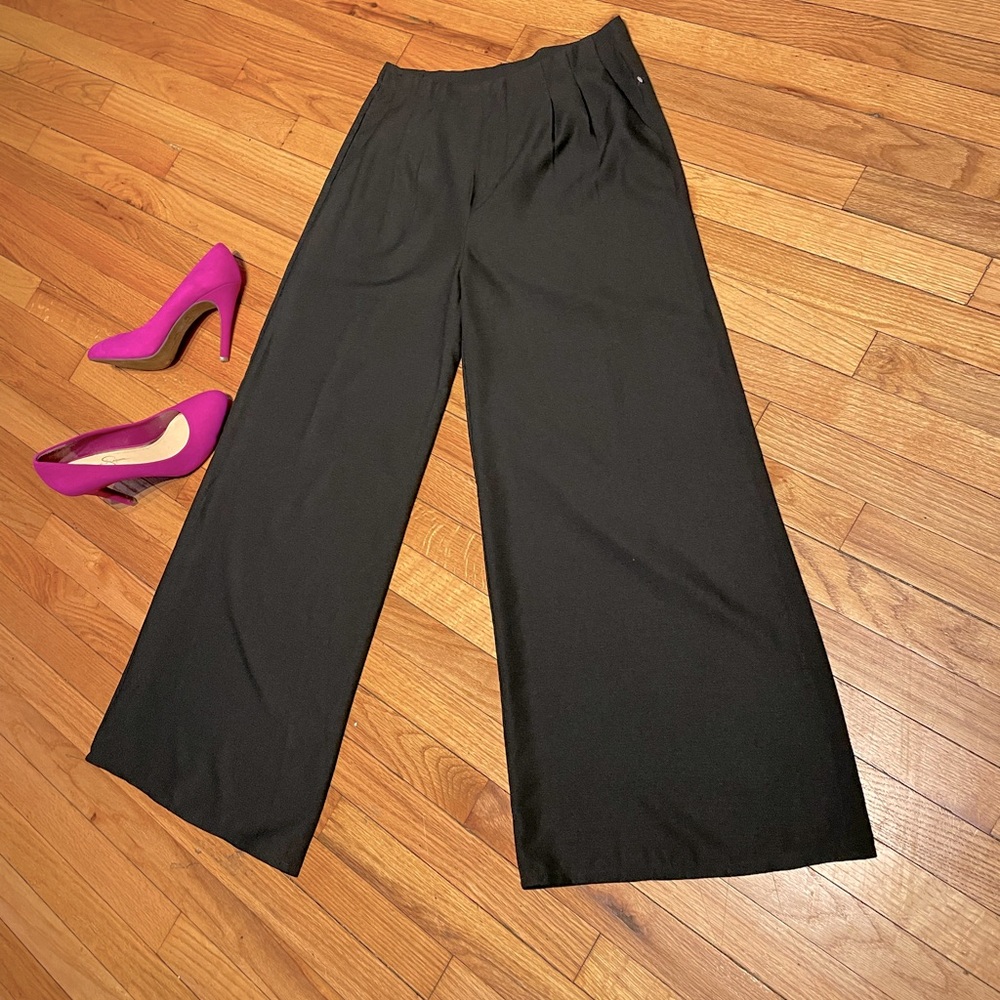 Mango súper flare elephant pinstripe pleated palazzo Casual Dressy pants black L